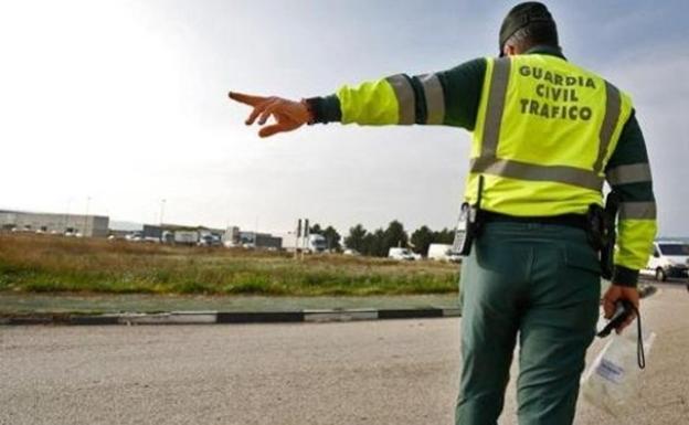 Investigan a un motorista por circular a 185 km/h en tramo limitado a 80 km/h en Casares - gc trafico kX4E U80677800111rNB 624x385@Diario Sur Investigan a un motorista por circular a 185 km/h en tramo limitado a 80 km/h en Casares - gc trafico kX4E U80677800111rNB 624x385@Diario Sur