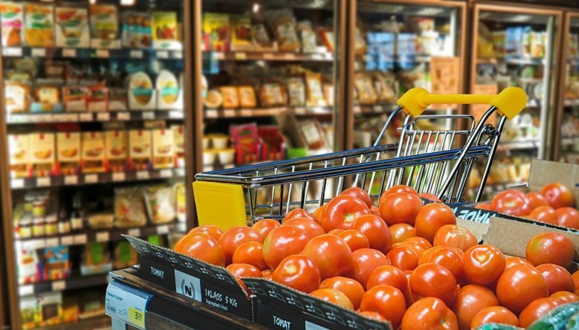 Casares refuerza el banco de alimentos para personas sin recursos - perecederos