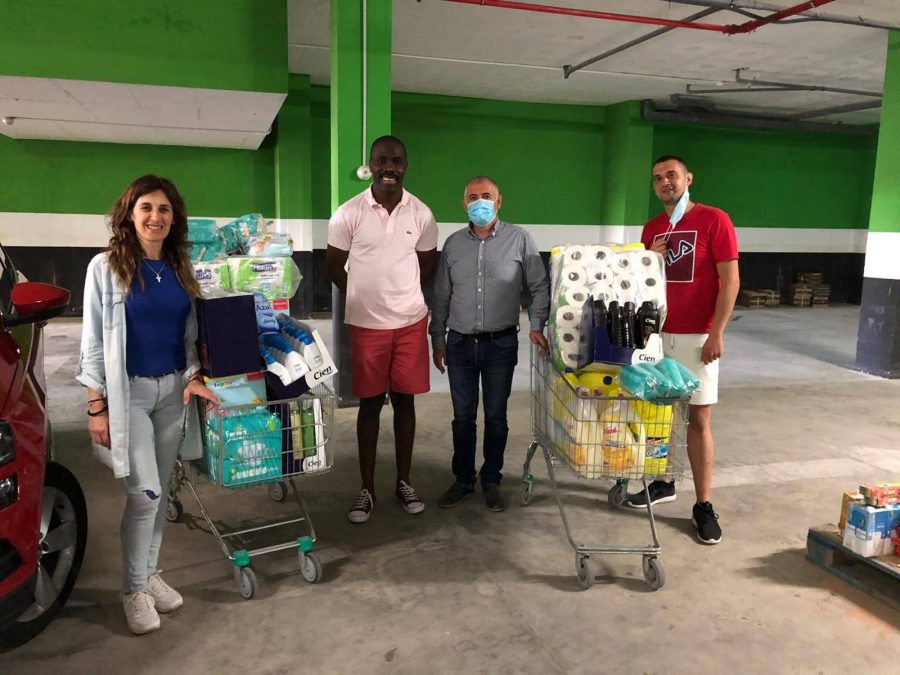 Nuevas donaciones para el banco de alimentos de Manilva - 83690169 2516608225319321 1849697188658020352 o Nuevas donaciones para el banco de alimentos de Manilva - 83690169 2516608225319321 1849697188658020352 o