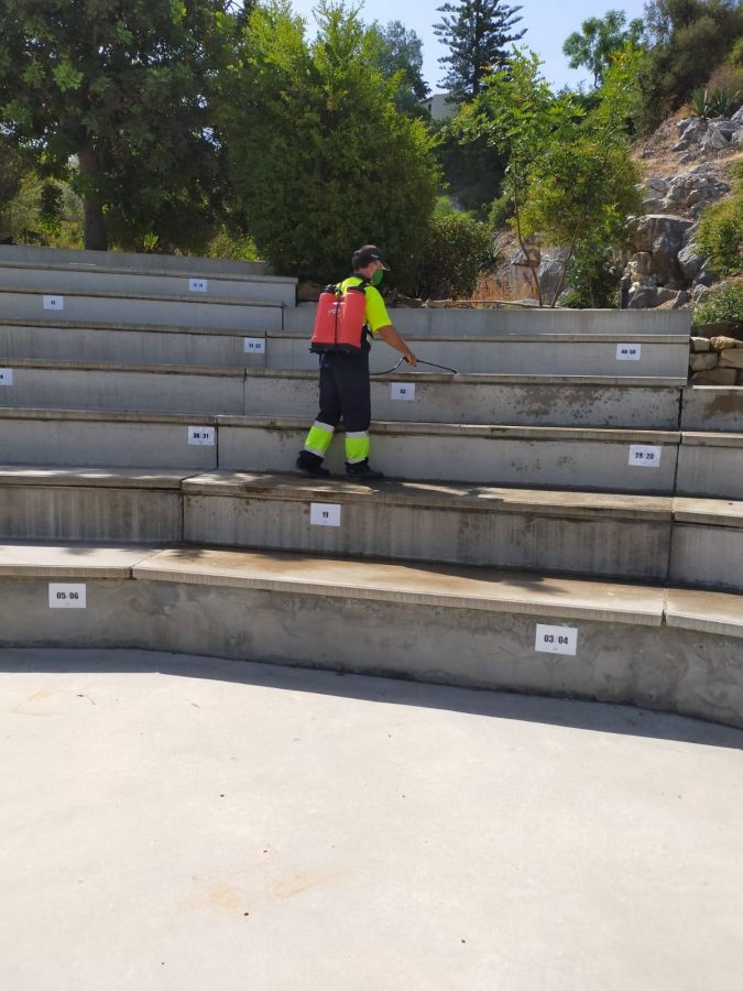 Casares desinfecta el auditorio de los Jardines del Rosario - 116156292 2756881391260784 6181838296660546058 o Casares desinfecta el auditorio de los Jardines del Rosario - 116156292 2756881391260784 6181838296660546058 o