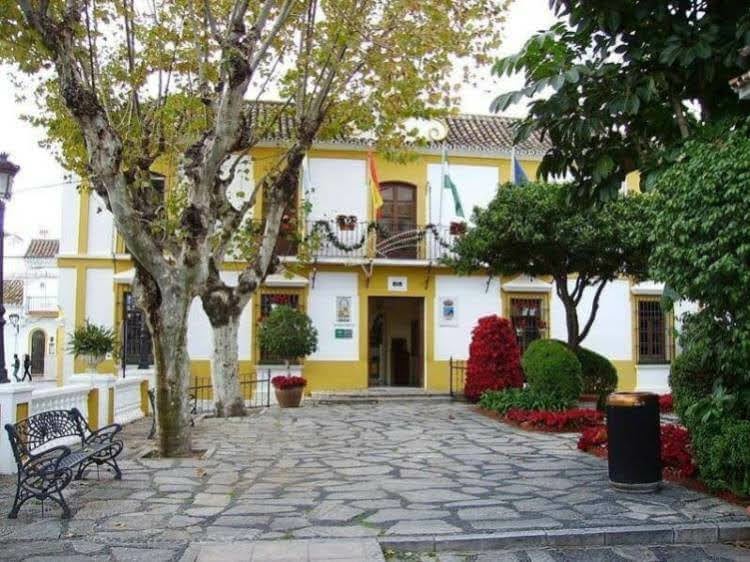 IU asegura que Estepona ha alcanzado la cifra histórica de 14.199 demandantes de empleo en junio - share 1038117712 IU asegura que Estepona ha alcanzado la cifra histórica de 14.199 demandantes de empleo en junio - share 1038117712