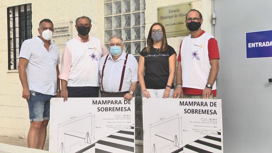 El Club Rotary dona mamparas protectoras a la Escuela de Música de Manilva - 120090386 2610870359226440 8839511162423178730 o El Club Rotary dona mamparas protectoras a la Escuela de Música de Manilva - 120090386 2610870359226440 8839511162423178730 o