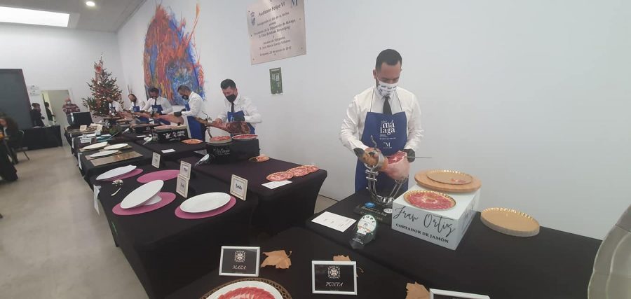 '¡Al rico corte de jamón ibérico!' - 129592508 456539199076075 4403844598955725350 o 1 '¡Al rico corte de jamón ibérico!' - 129592508 456539199076075 4403844598955725350 o 1