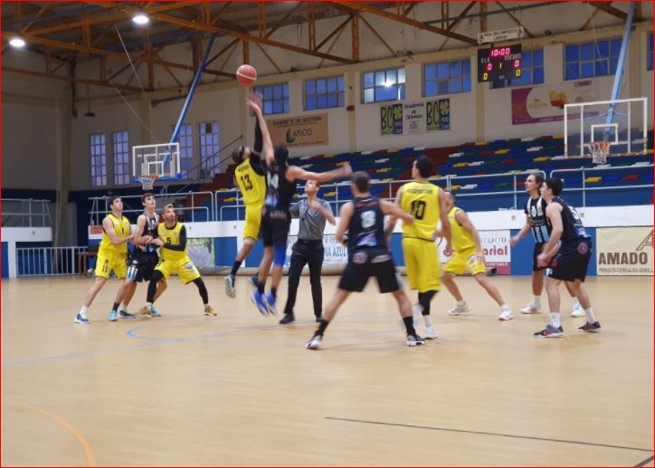 Baloncesto Benahavís logra adelantarse en el marcador al Oh Tels ULB (71-75) - Captura Baloncesto Benahavís logra adelantarse en el marcador al Oh Tels ULB (71-75) - Captura