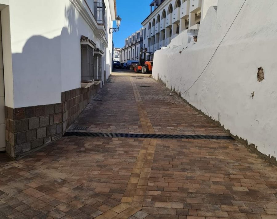 Finalizan los trabajos en la calle Muro Aguilar de Manilva - calle manilva Finalizan los trabajos en la calle Muro Aguilar de Manilva - calle manilva