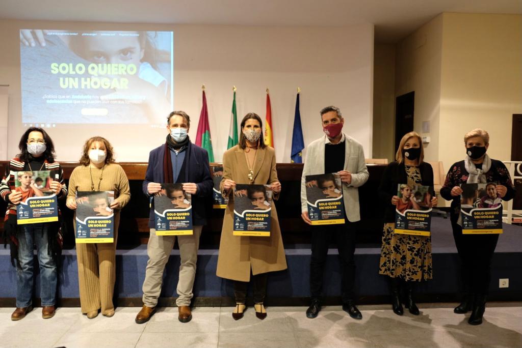 Campaña 'Solo quiero un hogar': 140 niños y niñas se encuentran acogidos en 131 familias ajenas en Málaga - campana acogimiento familiar Campaña 'Solo quiero un hogar': 140 niños y niñas se encuentran acogidos en 131 familias ajenas en Málaga - campana acogimiento familiar