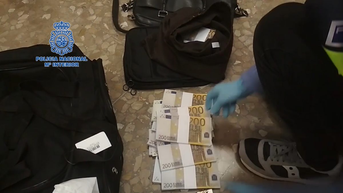 Detenida una banda de estafadores que utilizaba el método del 'Rip Deal' (trato sucio) - operacion carmina