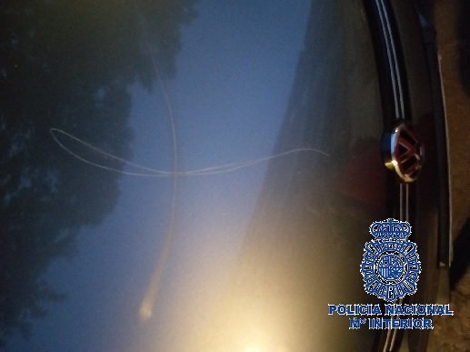 La Policía Nacional detiene en Marbella a un hombre por causar cuantiosos daños en la carrocería de una veintena de vehículos - 20210123 Foto daños
