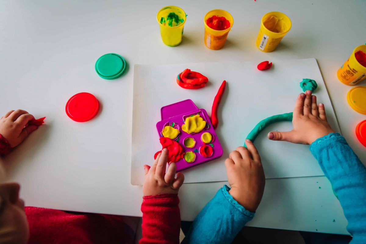 Marbella abre en marzo el proceso para solicitar plaza en sus tres escuelas infantiles - mesa massina modelar Marbella abre en marzo el proceso para solicitar plaza en sus tres escuelas infantiles - mesa massina modelar