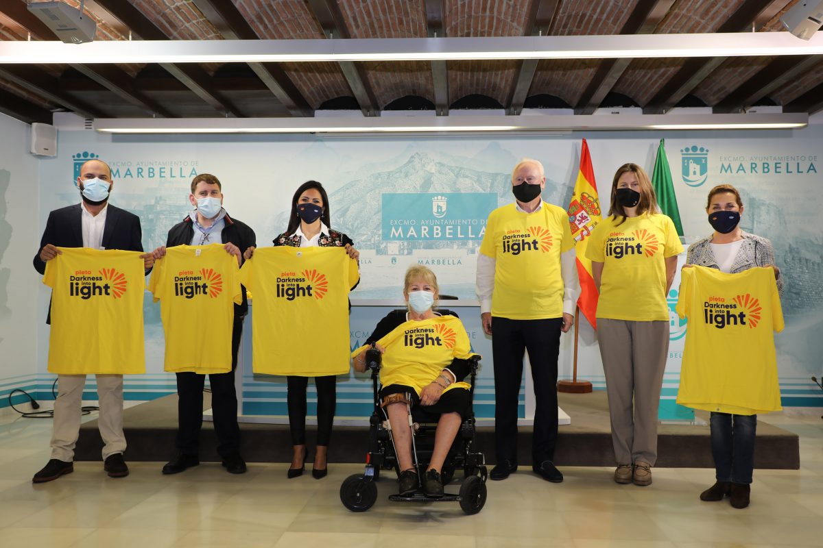 Marbella se suma a la caminata para la prevención del suicidio el próximo 8 de mayo - 0H3A5015 Presentación de 'Darkness into light', en Marbella.