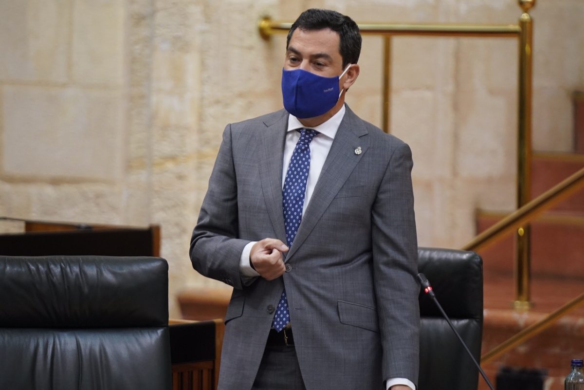 La Junta lanza un mensaje a los no vacunados: "Son los grandes nominados a fallecer" - 210429 JMM Parlamento Andaluz 2 Juanma Moreno