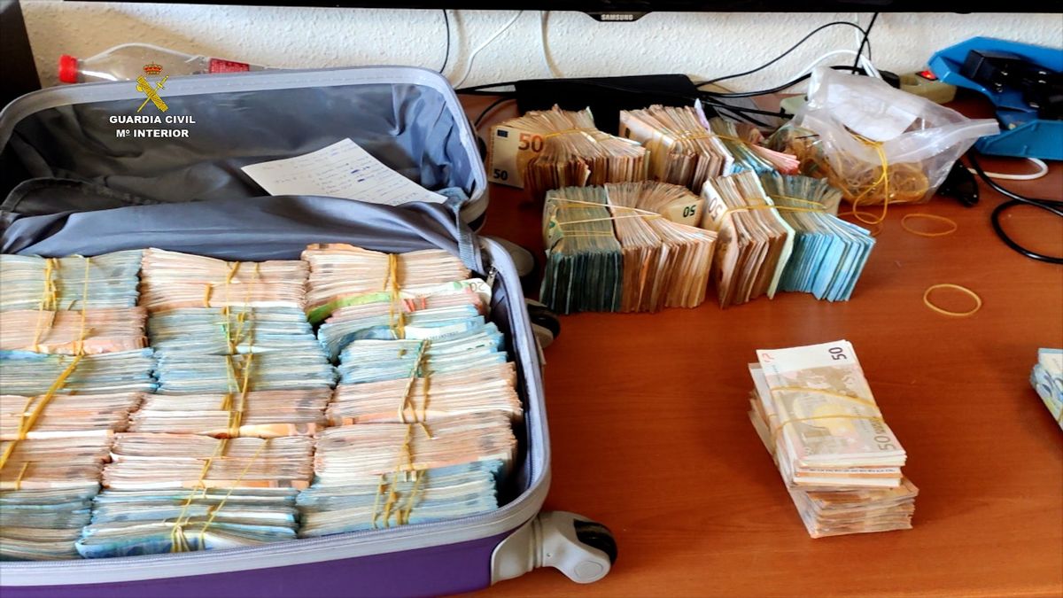 20 personas detenidas en una red que traficaba con cocaína en localidades como Estepona - 8b368a3d 6556 4e1e 9131 09ac7d3f052c 16 9 discover aspect ratio default 0 Parte de lo sustraído