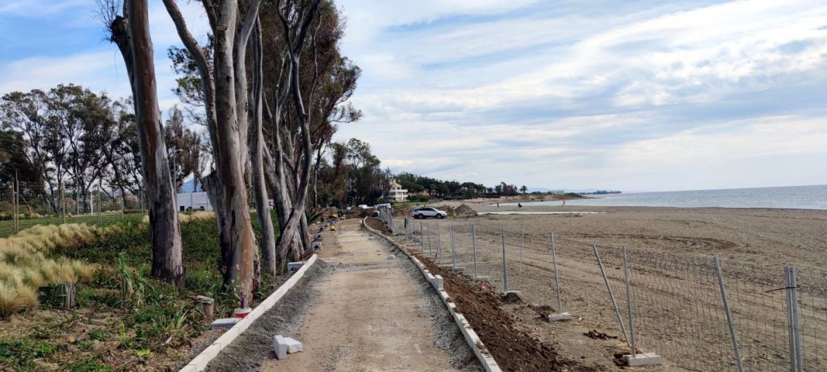 Comienza la obra del tramo de corredor litoral en Guadalmansa, que unirá 11 kilómetros desde el centro - IMG 20210421 WA0012 Obras del tramo de corredor litoral en Guadalmansa.