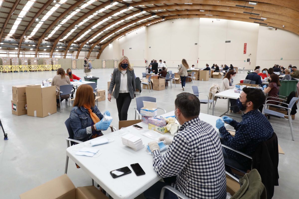 Marbella, lista para repartir 350.000 mascarillas quirúrgicas a los mayores de 60 años - MG 1837 Marbella, lista para repartir 350.000 mascarillas quirúrgicas a los mayores de 60 años - MG 1837