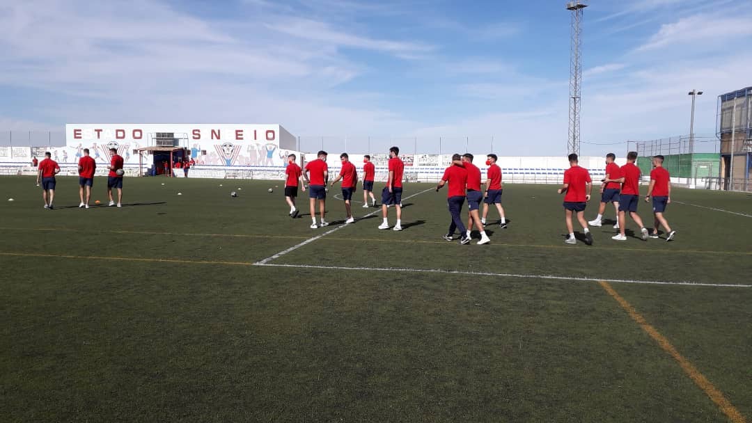 El Estepona se complica la permanencia a cuatro jornadas del final tras caer en Porcuna (4-0) - Porcuna Estepona El Estepona se complica la permanencia a cuatro jornadas del final tras caer en Porcuna (4-0) - Porcuna Estepona