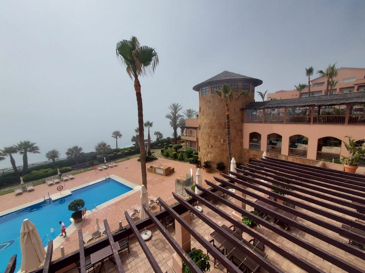 El sector turístico pide que se mida la pandemia por las hospitalizaciones y no por los contagios - WhatsApp Image 2021 05 08 at 00.12.03 2 Hotel Elba de Estepona./ D. MACÍAS
