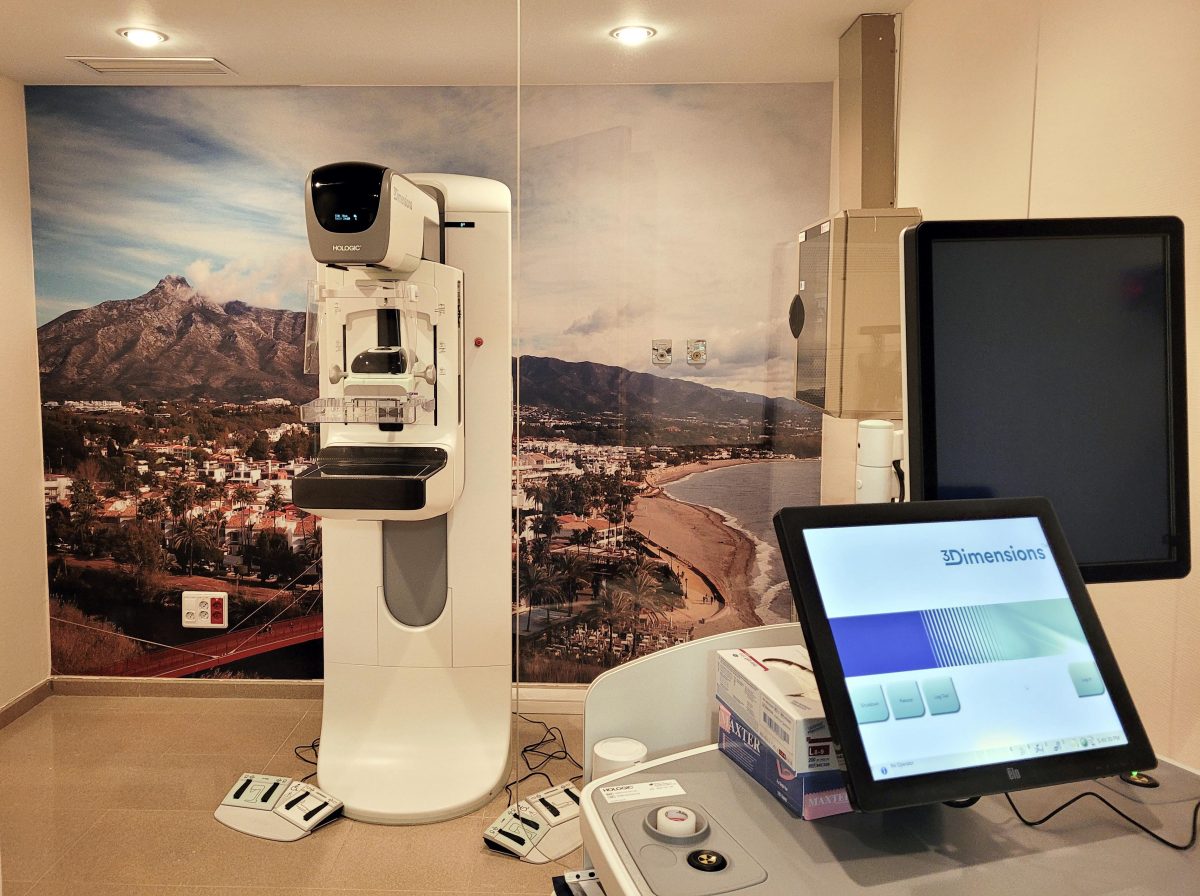 Quirónsalud Marbella incorpora un mamógrafo 3D con una alta eficacia para diagnóstico precoz del cáncer - mamografo 3D quironsalud marbella Quirónsalud Marbella incorpora un mamógrafo 3D con una alta eficacia para diagnóstico precoz del cáncer - mamografo 3D quironsalud marbella
