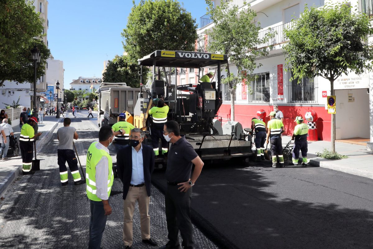El Plan de Asfalto se traslada a las calles Eduardo Evangelista, Manuel Cantos, Lagasca y Nueva - 0H3A0613 San Pedro Marbella asfalto obras centro calles