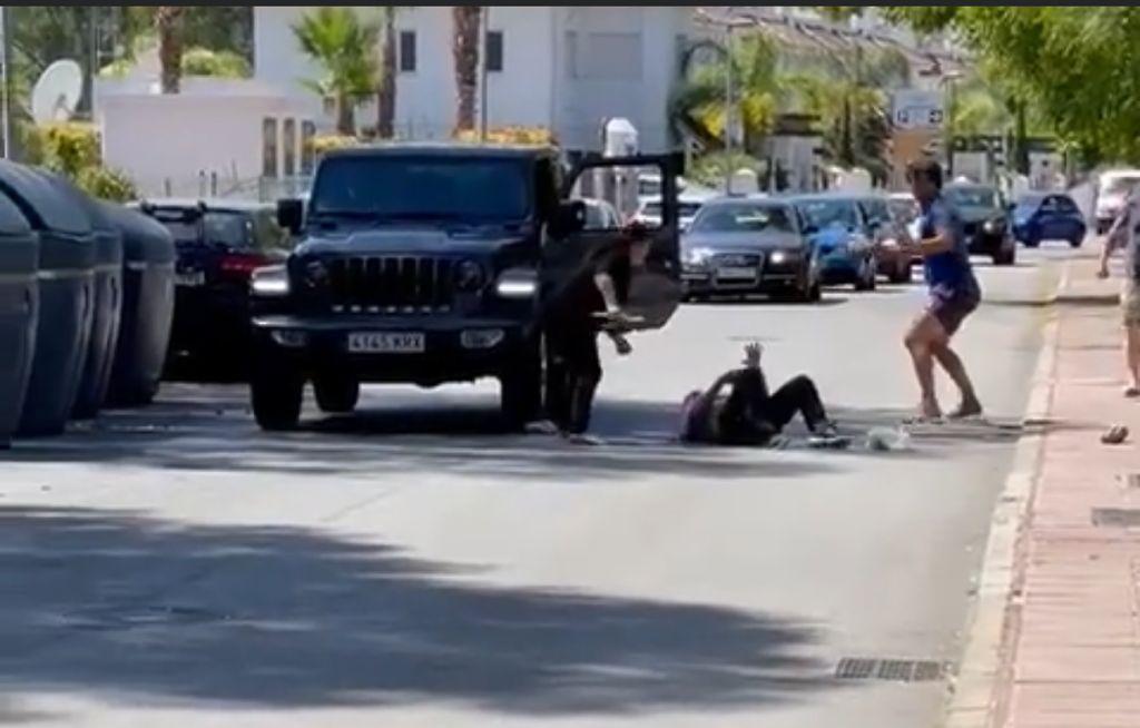 Un joven marbellí evita un apuñalamiento en plena calle en Marbella - 12791F02 48B9 429F 9007 0DB72DEB1CAD Un joven marbellí evita un apuñalamiento en plena calle en Marbella - 12791F02 48B9 429F 9007 0DB72DEB1CAD
