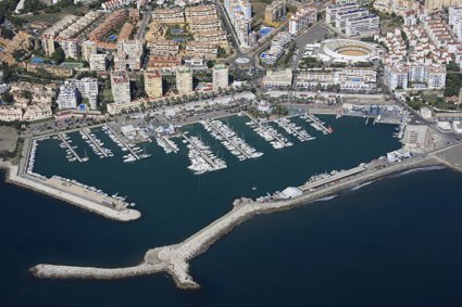 La Junta reparará por más de 150.000 euros el muelle adosado al contradique del puerto de Estepona - Estepona
La Junta reparará por más de 150.000 euros el muelle adosado al contradique del puerto de Estepona - Estepona