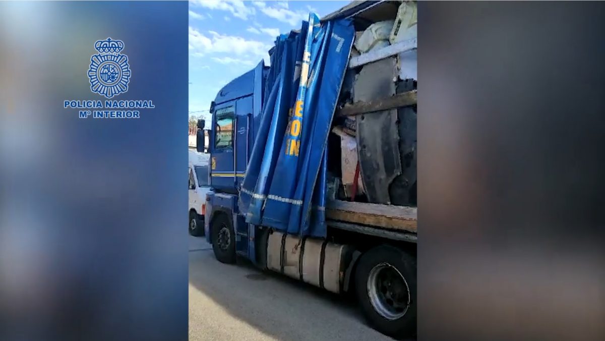 Desarticulada una banda que robó más de 50 coches de lujo en seis meses, para venderlos por piezas en Europa del este - Modena Desarticulada una banda que robó más de 50 coches de lujo en seis meses, para venderlos por piezas en Europa del este - Modena