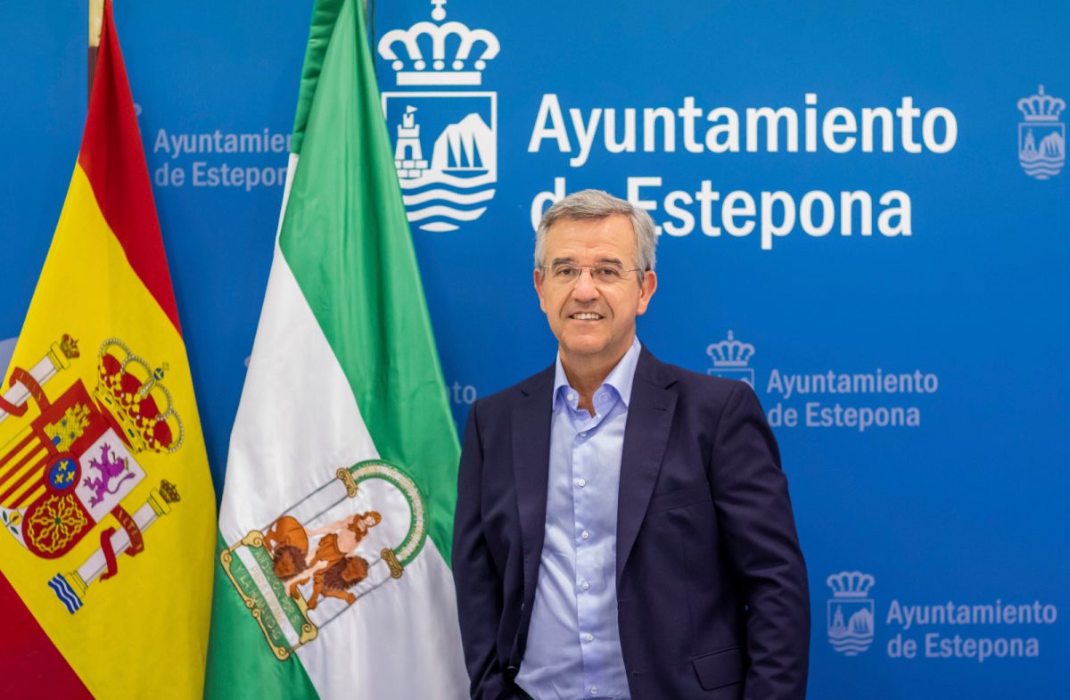 García Urbano destaca la "modernización" y la "seriedad institucional" del Ayuntamiento tras cumplir diez años en la Alcaldía - alcalde balance García Urbano destaca la "modernización" y la "seriedad institucional" del Ayuntamiento tras cumplir diez años en la Alcaldía - alcalde balance