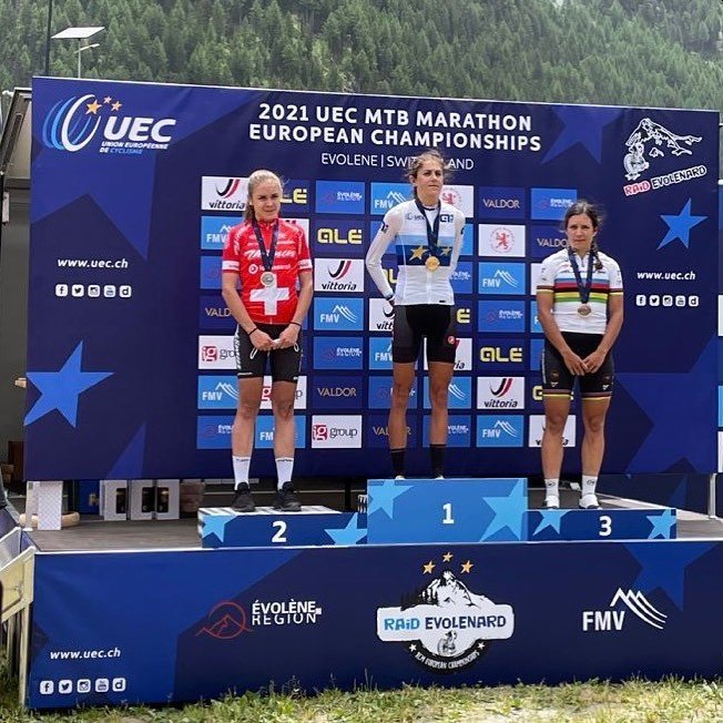 La esteponera Natalia Fischer se proclama campeona de Europa de bike maratón - natalia1 podio La esteponera Natalia Fischer se proclama campeona de Europa de bike maratón - natalia1 podio