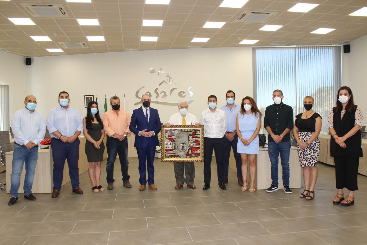 Casares rinde homenaje al médico 'Don Juan', nombrándolo Hijo Adoptivo - 207352186 3032757620339825 7626225930318451585 n Homenaje al doctor 'Don Juan' en Casares.