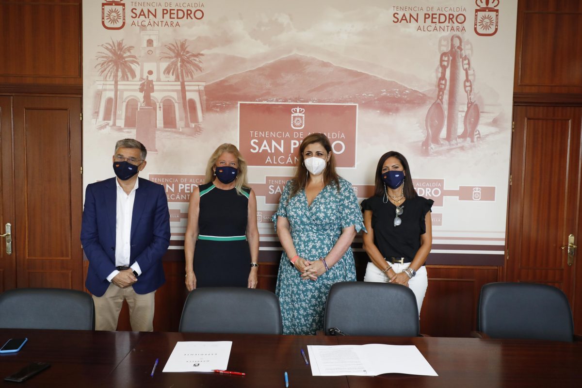 Marbella destina 325.000 euros a Aspandem y Sampedreña para contribuir en su labor social - OTM0222 Marbella convenio asociaciones Aspandem Sampedreña