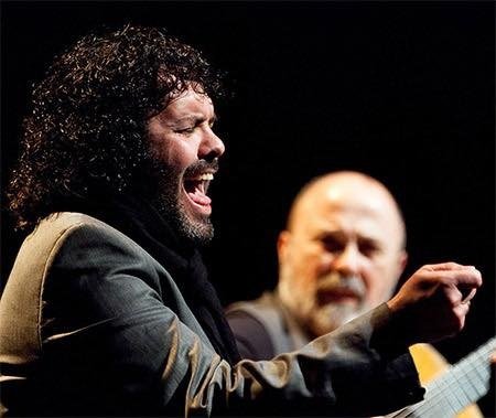 Miguel Ortega dirige el taller de cante del IV Festival Flamenco Rosa Fina de Casares - noticia flamenco casares Miguel Ortega