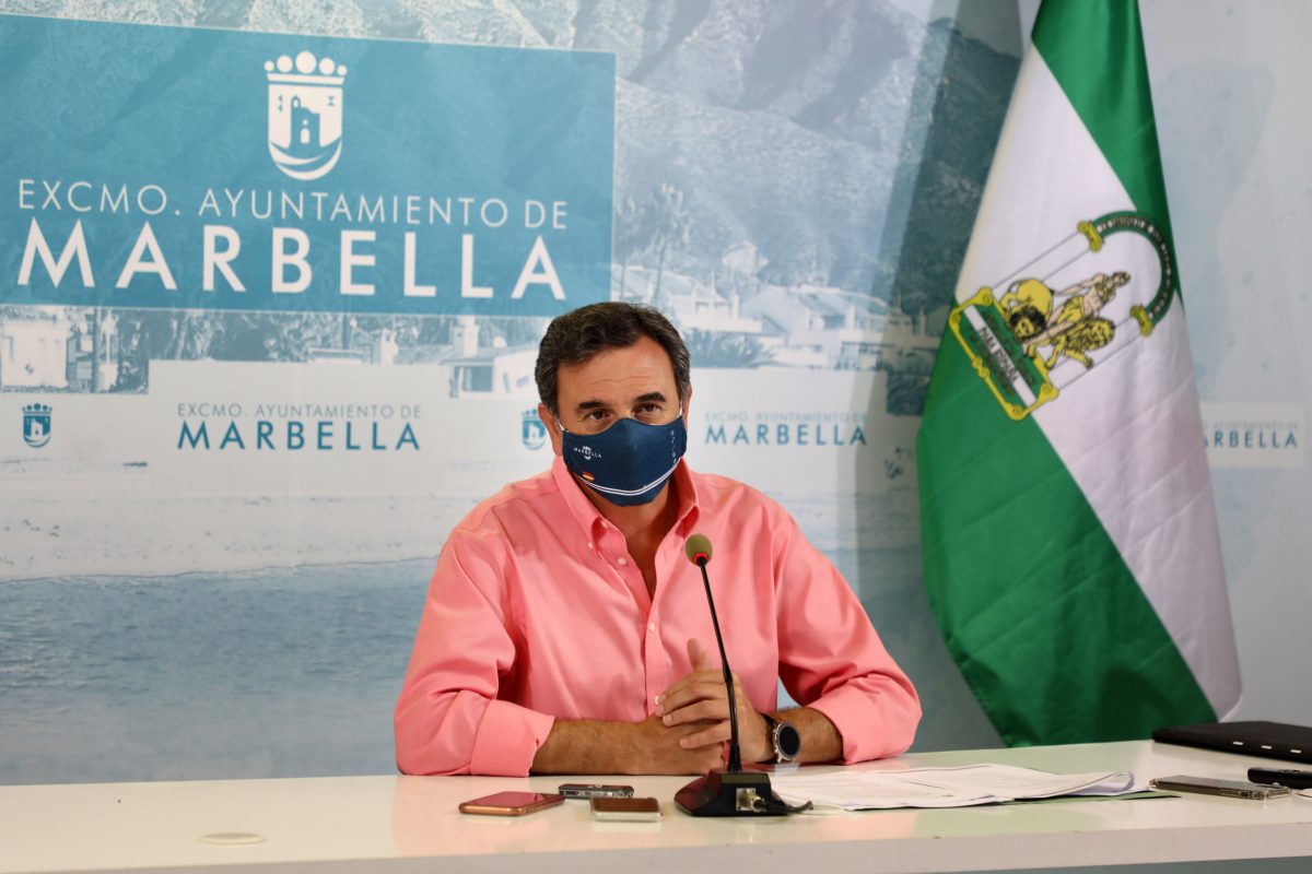 Marbella aprueba una decena de licencias urbanísticas por 5,5 millones de euros - 0H3A5827 Portavoz Municipal Félix Romero