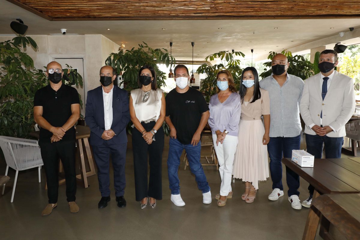 Marbella organiza una cena benéfica por el niño de 6 años con la enfermedad de huesos de cristal - OTM0403 Presentación cena solidario en beneficio de Ian Fernández.