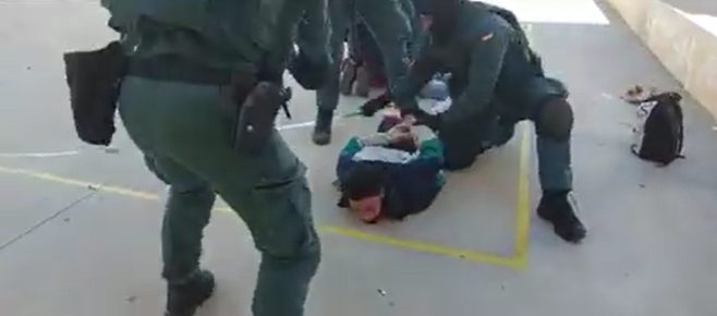 Operación antiterrorista: La Guardia Civil detiene a dos hombres relacionados con una célula yihadista - Captura 3 Operación antiterrorista: La Guardia Civil detiene a dos hombres relacionados con una célula yihadista - Captura 3