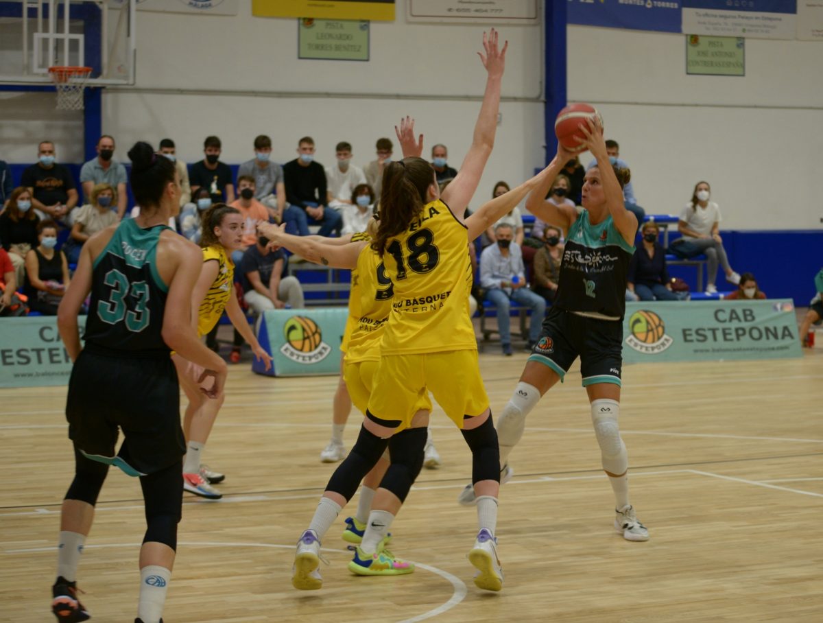 Las 'pupilas' del CAB Estepona Jardín de la Costa del Sol logran superar a su rival valenciano, el Nou Bàsquet (79-59) - SIL 7367