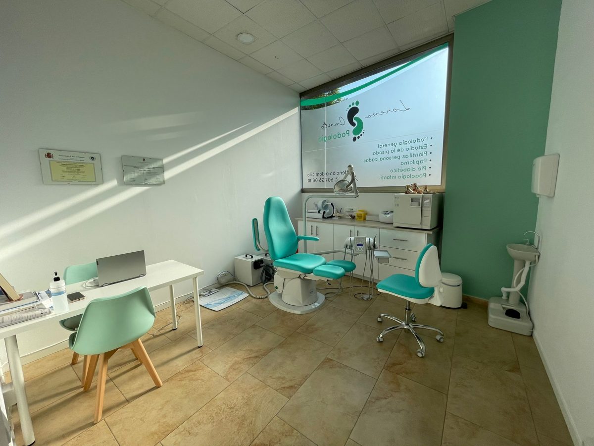 La mejor atención en Podología llega a FisioVenus, tras 5 meses ofreciendo una Fisioterapia de sobresaliente - WhatsApp Image 2021 10 04 at 16.33.24 La mejor atención en Podología llega a FisioVenus, tras 5 meses ofreciendo una Fisioterapia de sobresaliente - WhatsApp Image 2021 10 04 at 16.33.24