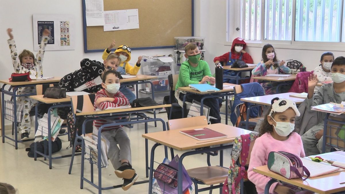 Los pequeños del CEIP Maicandil, en pijama para conmemorar el día de los Derechos del Niño - 256742807 2929178920728914 5107117293141110633 n 1 Los pequeños del CEIP Maicandil, en pijama para conmemorar el día de los Derechos del Niño - 256742807 2929178920728914 5107117293141110633 n 1