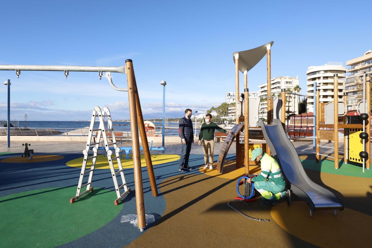 Se mejoran los juegos infantiles del Puerto Deportivo de Marbella - 26701726 DB8C 4251 B530 DB73A1A00E01 Se mejoran los juegos infantiles del Puerto Deportivo de Marbella - 26701726 DB8C 4251 B530 DB73A1A00E01