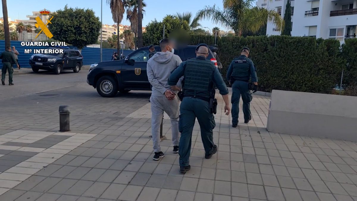 La Guardia Civil desmantela una organización que introducía hachís por la costas de Málaga - 6510ed17 a5e7 433d b14a 34553275215e La Guardia Civil desmantela una organización que introducía hachís por la costas de Málaga - 6510ed17 a5e7 433d b14a 34553275215e