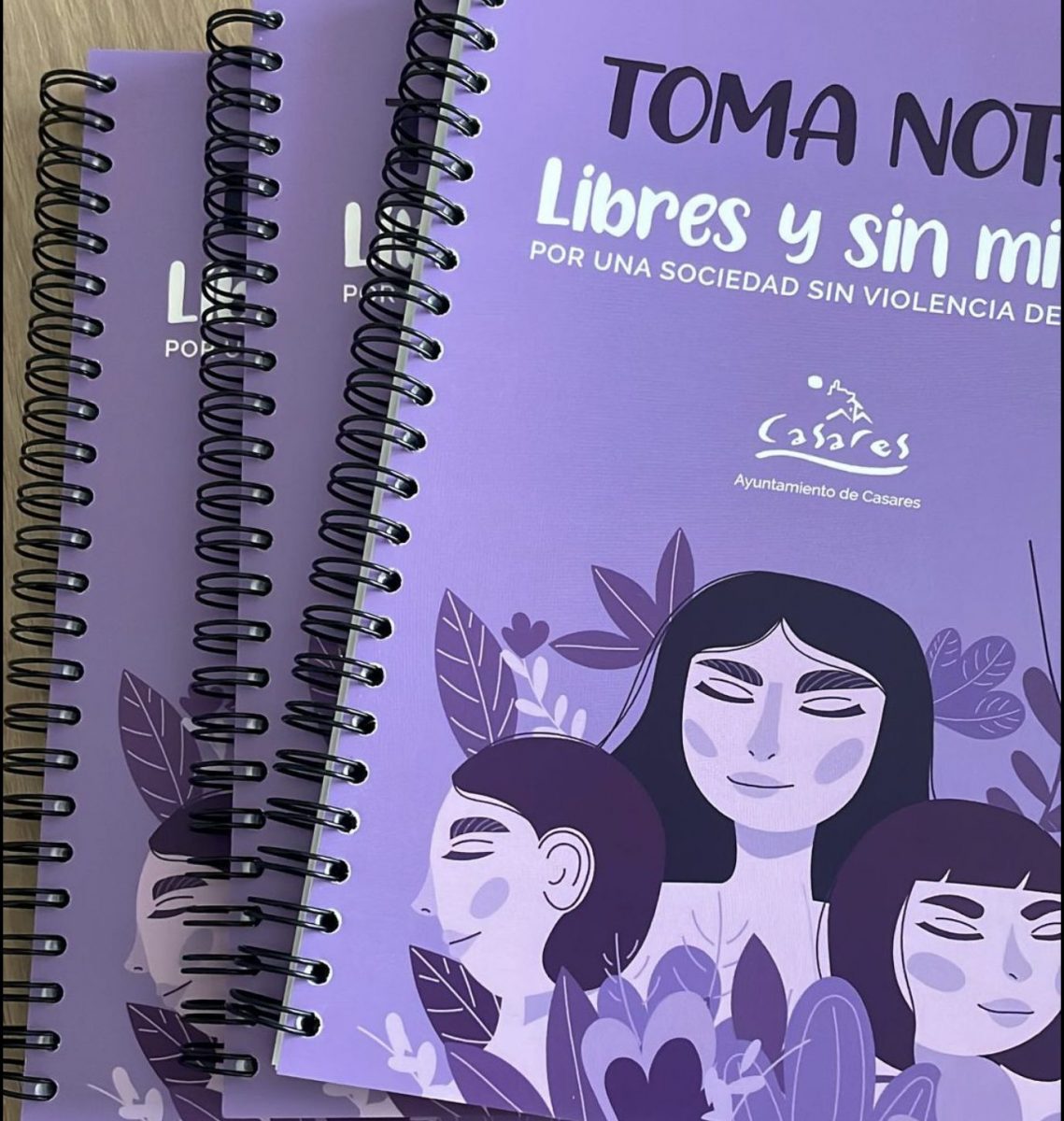 Unos cuadernos violeta para los jóvenes casareños por el Día Mundial contra la Violencia hacia la Mujer - Captura de pantalla 2021 11 24 a las 20.29.41 Cuadernos Violeta en Casares.