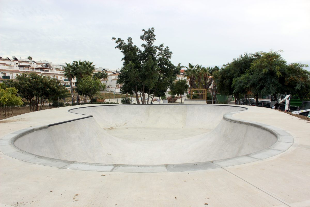 La nueva pista de Skate de Estepona, casi lista - 34525CD4 E991 48EB A0CF D14C832000F6 La nueva pista de Skate de Estepona, casi lista - 34525CD4 E991 48EB A0CF D14C832000F6