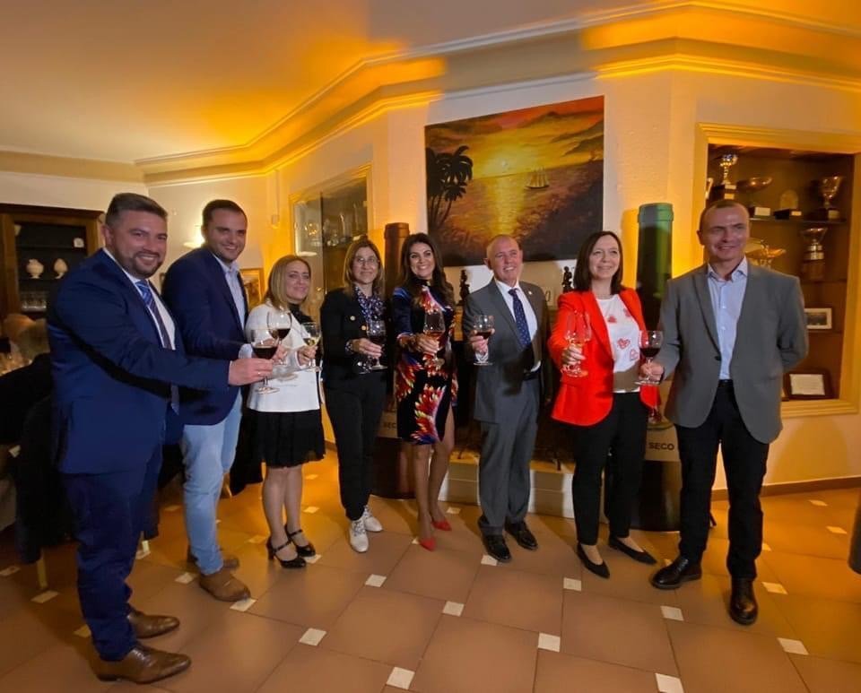 El vino de Manilva vuelve a ser protagonista, esta vez en la XXVIII Edición de la Asamblea de Acevin - 7561CD5C A1F3 4FD8 B740 89B068BAB923 El vino de Manilva vuelve a ser protagonista, esta vez en la XXVIII Edición de la Asamblea de Acevin - 7561CD5C A1F3 4FD8 B740 89B068BAB923