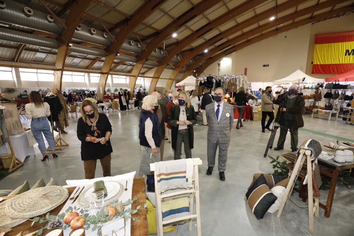 Cáritas inaugura su Bazar Solidario de Navidad en Marbella con un centenar de puestos - 7FA2E41D 8B57 4940 9C8D 1D86E24873FE Cáritas inaugura su Bazar Solidario de Navidad en Marbella con un centenar de puestos - 7FA2E41D 8B57 4940 9C8D 1D86E24873FE