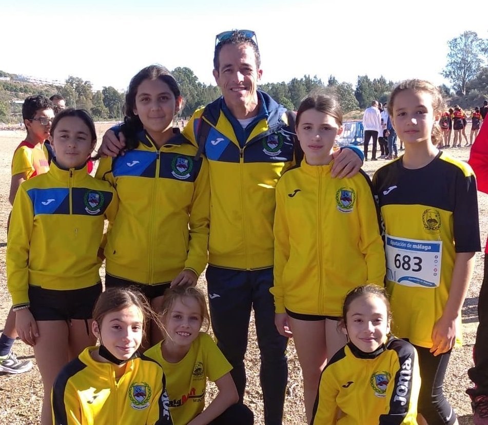 El Club Atletismo Estepona cierra una temporada brillante, con el subcampeonato provincial por equipos - atletismo