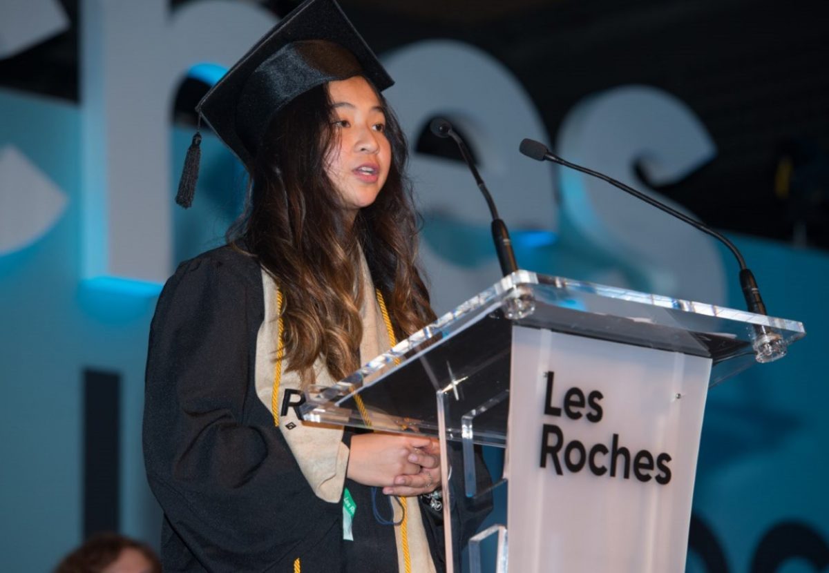 Un sueño cumplido: 150 alumnos de 80 países diferentes se gradúan en Les Roches Marbella - 3db2c045 e5f8 8234 0b2e 68dda1662a26 Alumna graduada en Les Roches.