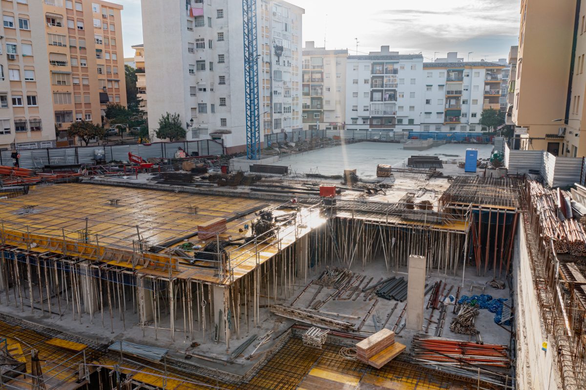 Las obras del parking de la Plaza del Ajedrez en Estepona ya se encuentran al 90% - 664A0F04 DE6E 4181 81B8 B0443EFACC2B Las obras del parking de la Plaza del Ajedrez en Estepona ya se encuentran al 90% - 664A0F04 DE6E 4181 81B8 B0443EFACC2B