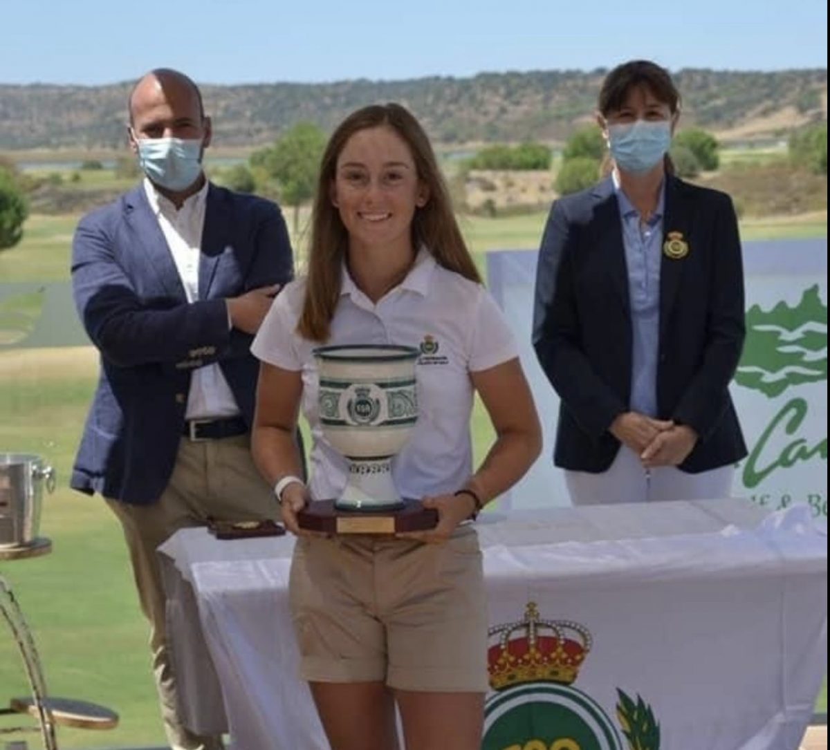 La golfista Mar García, seleccionada para participar en el March Internacional - Captura de pantalla 2022 01 31 a las 18.41.24 La golfista manilveña, Mar García.