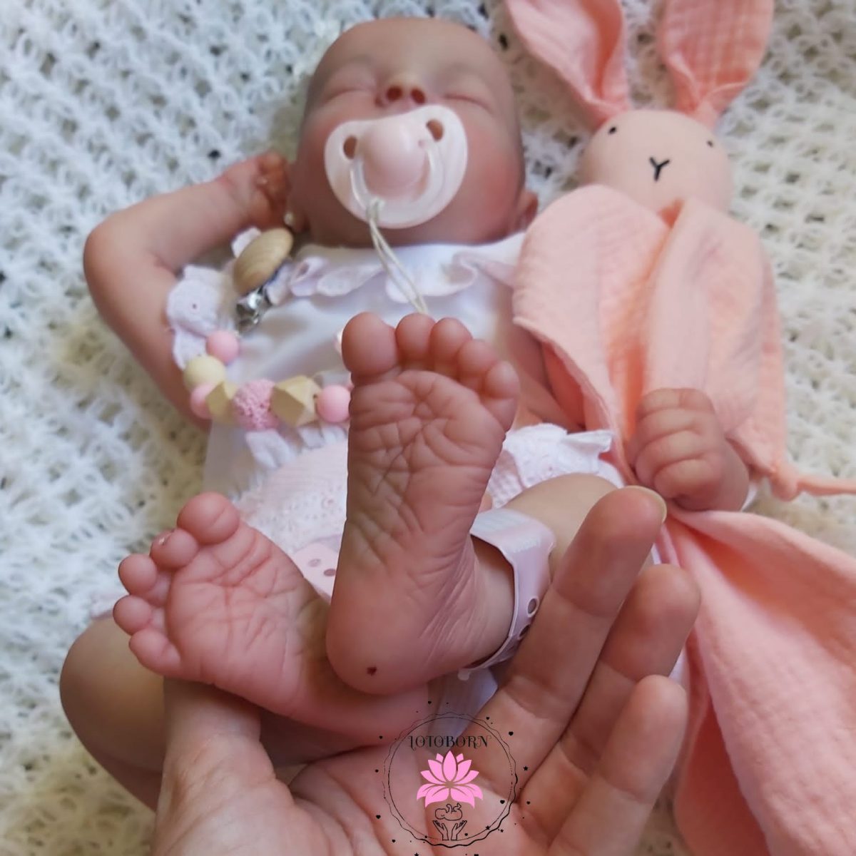 Lo más parecido a un bebé de verdad: así son los muñecos 'Reborn' creados en Estepona - PHOTO 2022 01 04 19 37 07 8 Lo más parecido a un bebé de verdad: así son los muñecos 'Reborn' creados en Estepona - PHOTO 2022 01 04 19 37 07 8