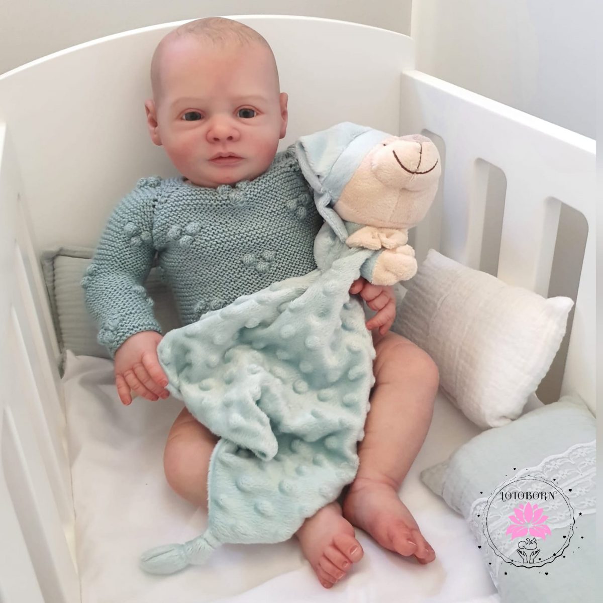Lo más parecido a un bebé de verdad: así son los muñecos 'Reborn' creados en Estepona - PHOTO 2022 01 04 19 55 54 Lo más parecido a un bebé de verdad: así son los muñecos 'Reborn' creados en Estepona - PHOTO 2022 01 04 19 55 54