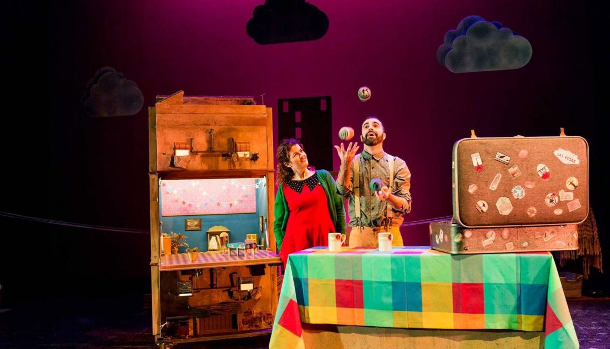 El mejor teatro en Benahavís: 'Debajo del Tejado' llega este domingo con entrada gratuita - debajo del tejado pata teatro 88a7237 2 'Debajo del Tejado'.