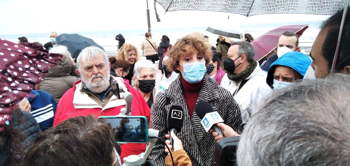 Ciudadanos rechazan el proyecto de peatonalización de la avenida España - Concentración